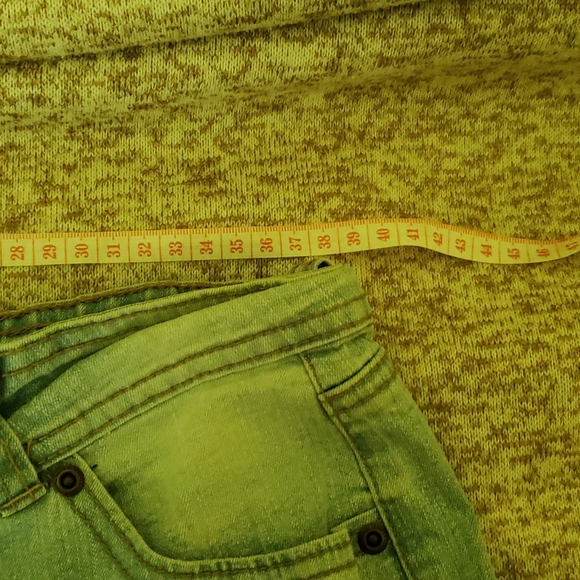 Denim shorts - Picture 5 of 5